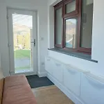 Manesty House - Only - No Kitchen-living Guest house 4*